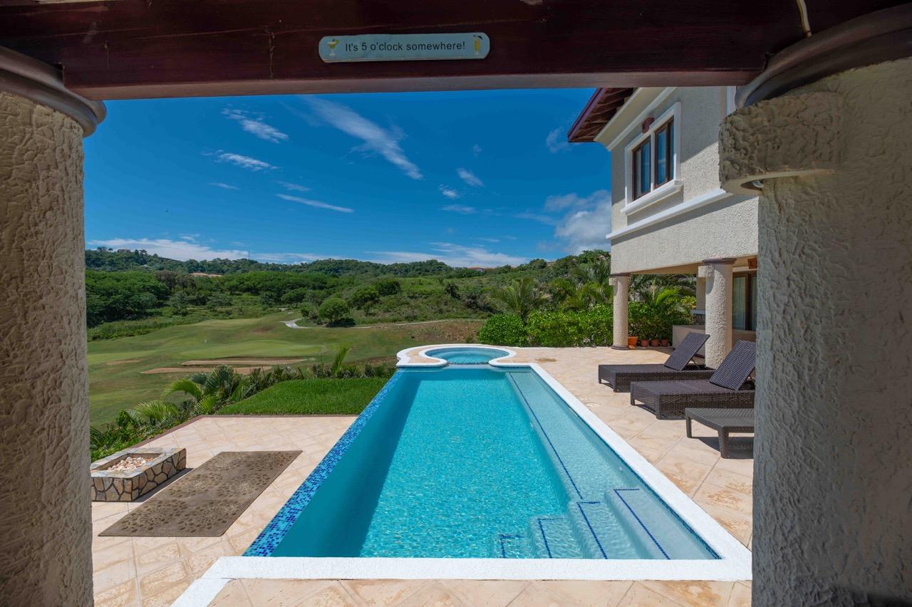 Featured Roatan Real Estate Listings, Roatan Homes for Sale, Pristine Bay Residence 1006, Roatan Luxury Properties
