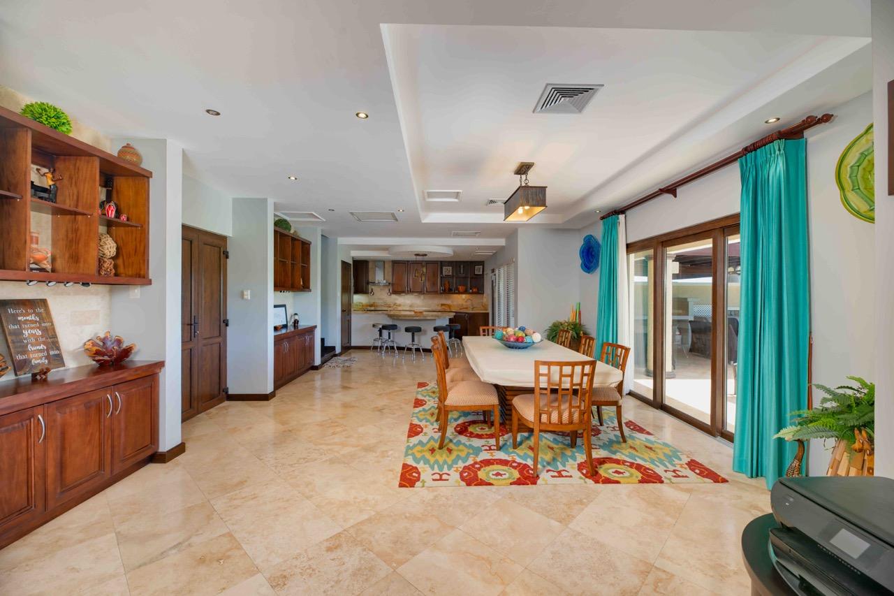 Featured Roatan Real Estate Listings, Roatan Homes for Sale, Pristine Bay Residence 1006, Roatan Luxury Properties