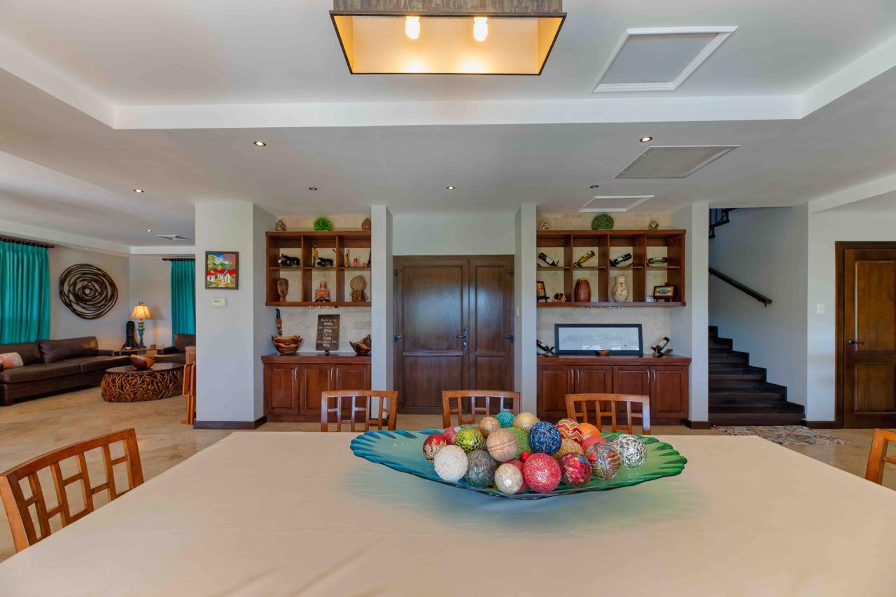 Featured Roatan Real Estate Listings, Roatan Homes for Sale, Pristine Bay Residence 1006, Roatan Luxury Properties