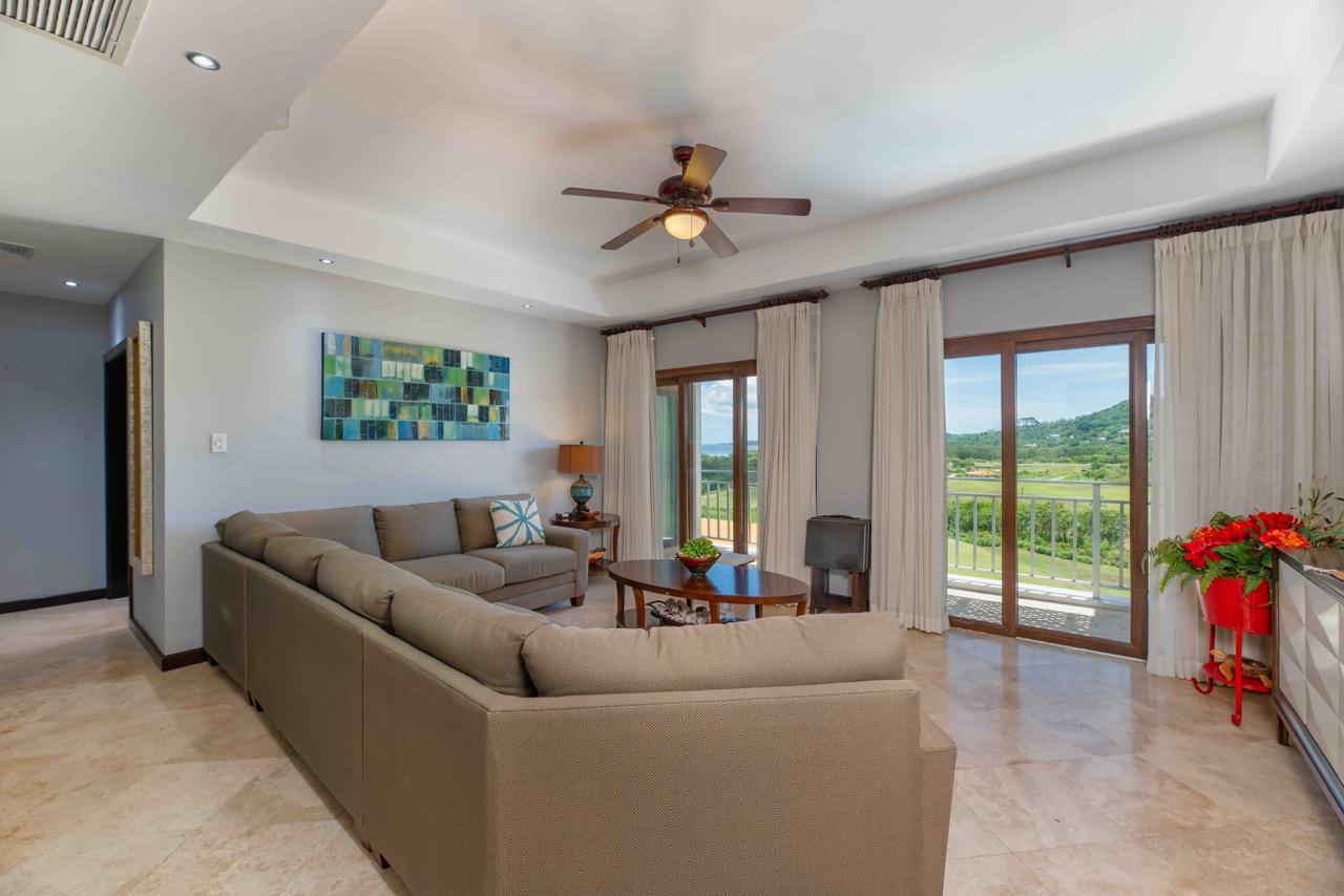 Featured Roatan Real Estate Listings, Roatan Homes for Sale, Pristine Bay Residence 1006, Roatan Luxury Properties