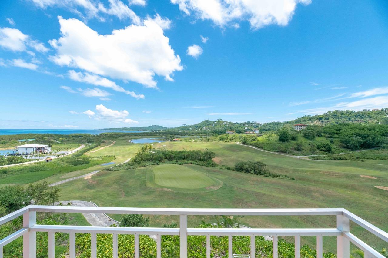 Featured Roatan Real Estate Listings, Roatan Homes for Sale, Pristine Bay Residence 1006, Roatan Luxury Properties