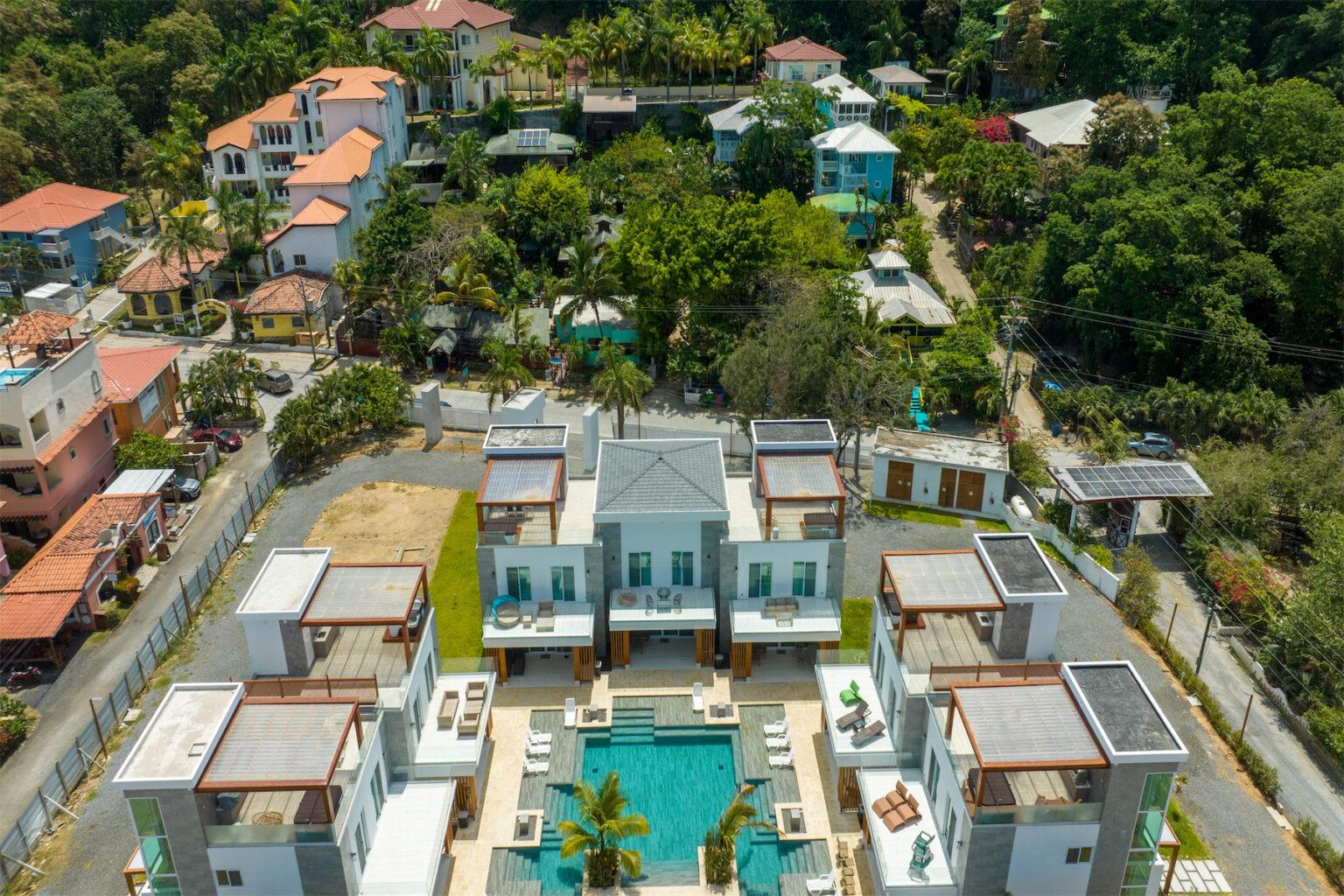 Featured Roatan Real Estate Listings, Roatan Condos for Sale, Ocean One Luxury Villa 7 West Bay, Roatan Luxury Properties