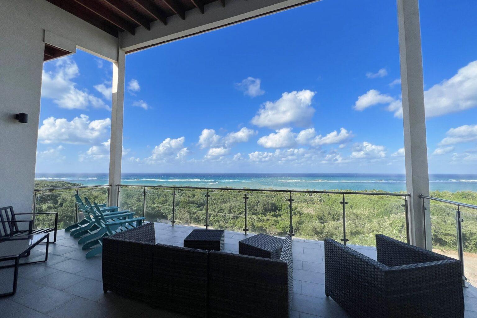 Featured Roatan Real Estate Listings, Roatan Homes for Sale, Gorgeous Tropical Estate Home Camp Bay, Roatan Luxury Properties