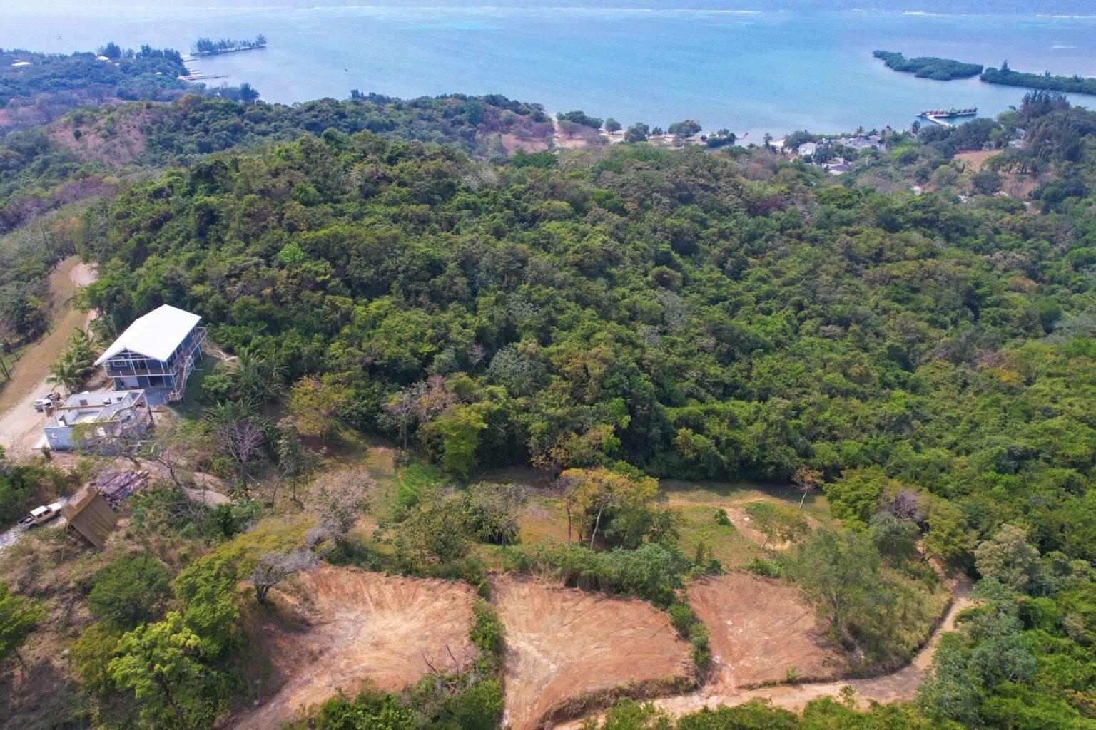 Featured Roatan Real Estate Listings, Roatan Land for Sale, Turquoise Bay Lots, Roatan Luxury Properties