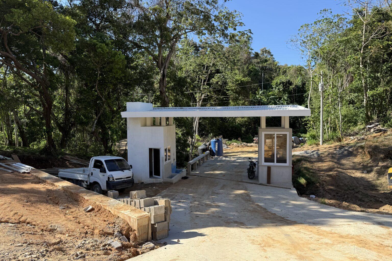 Featured Roatan Real Estate Listings, Roatan Homes for Sale, Macaw Ridge Villas 18, Roatan Luxury Properties