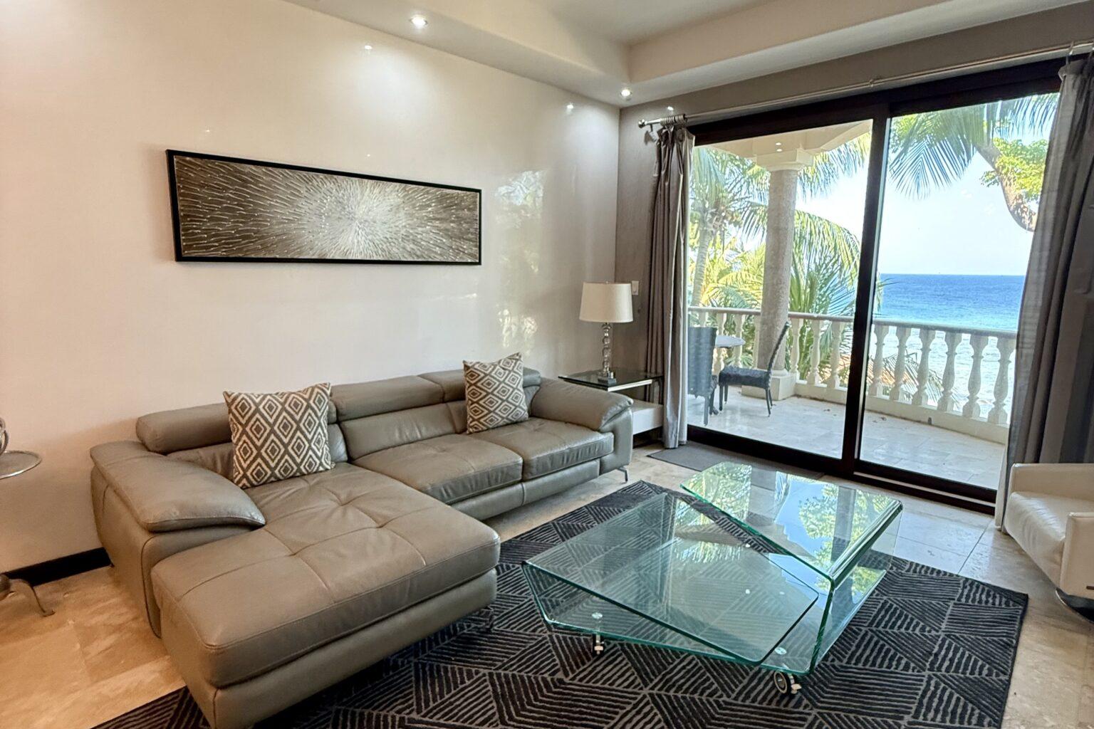 Featured Roatan Real Estate Listings, Roatan Condos for Sale, Meridian Condo 5B West Bay, Roatan Luxury Properties