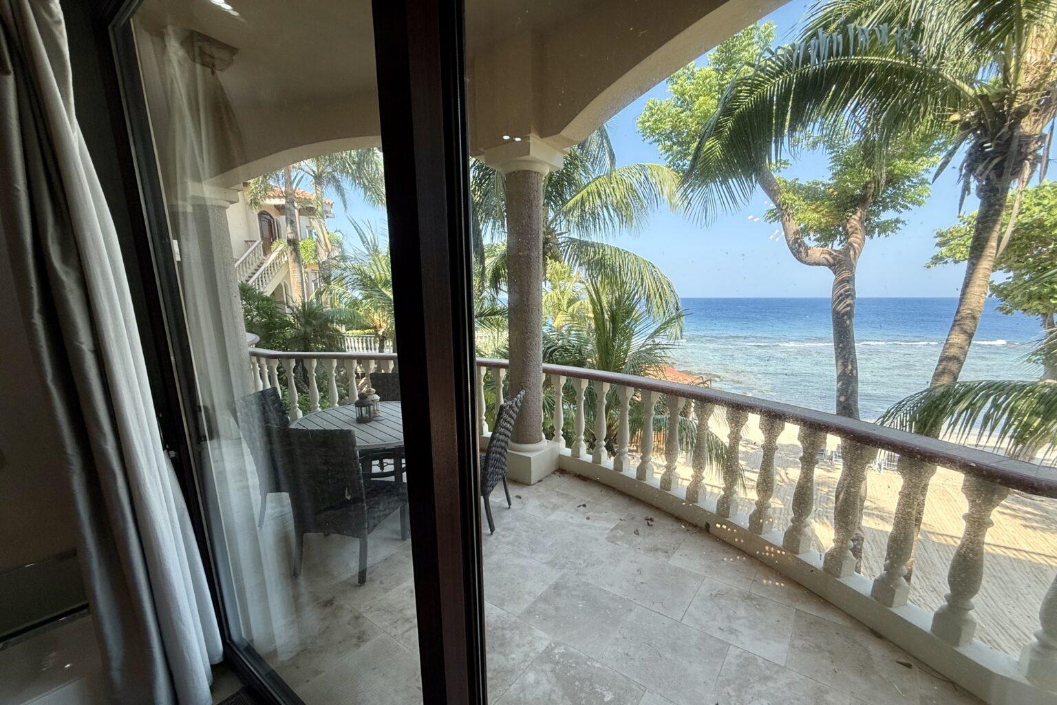 Featured Roatan Real Estate Listings, Roatan Condos for Sale, Meridian Condo 5B West Bay, Roatan Luxury Properties