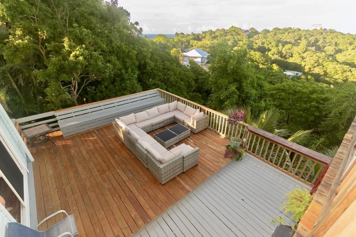 La Vista West Bay Home 11