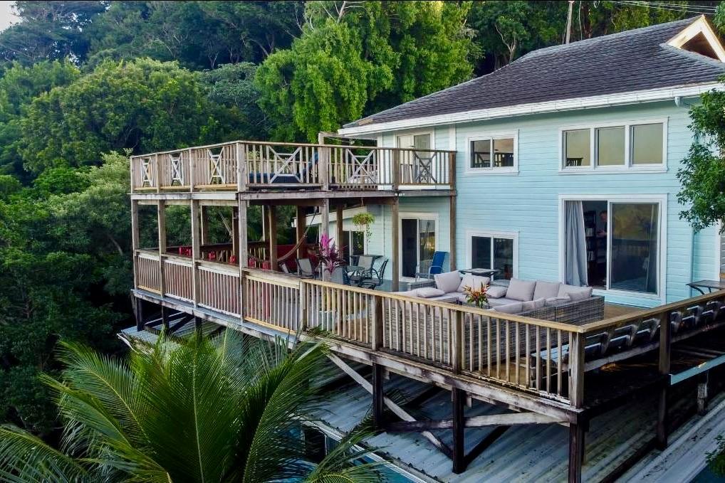 La Vista West Bay Home 12