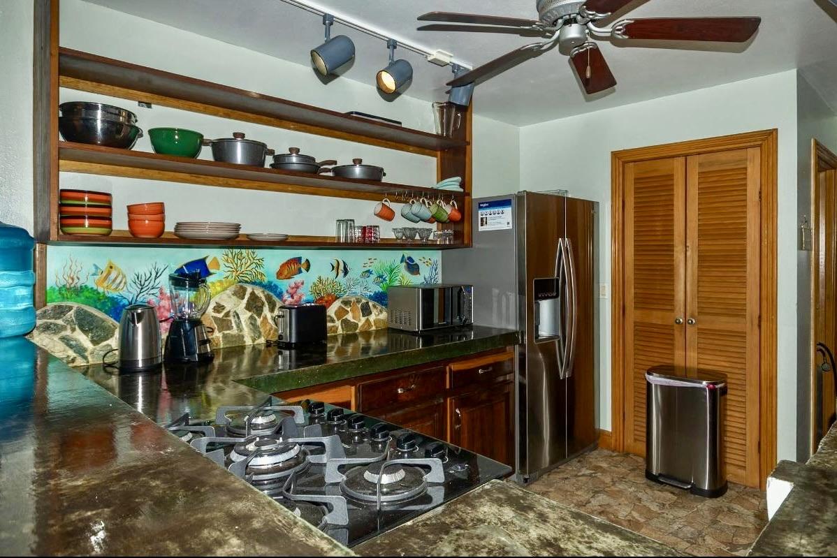 La Vista West Bay Home 13