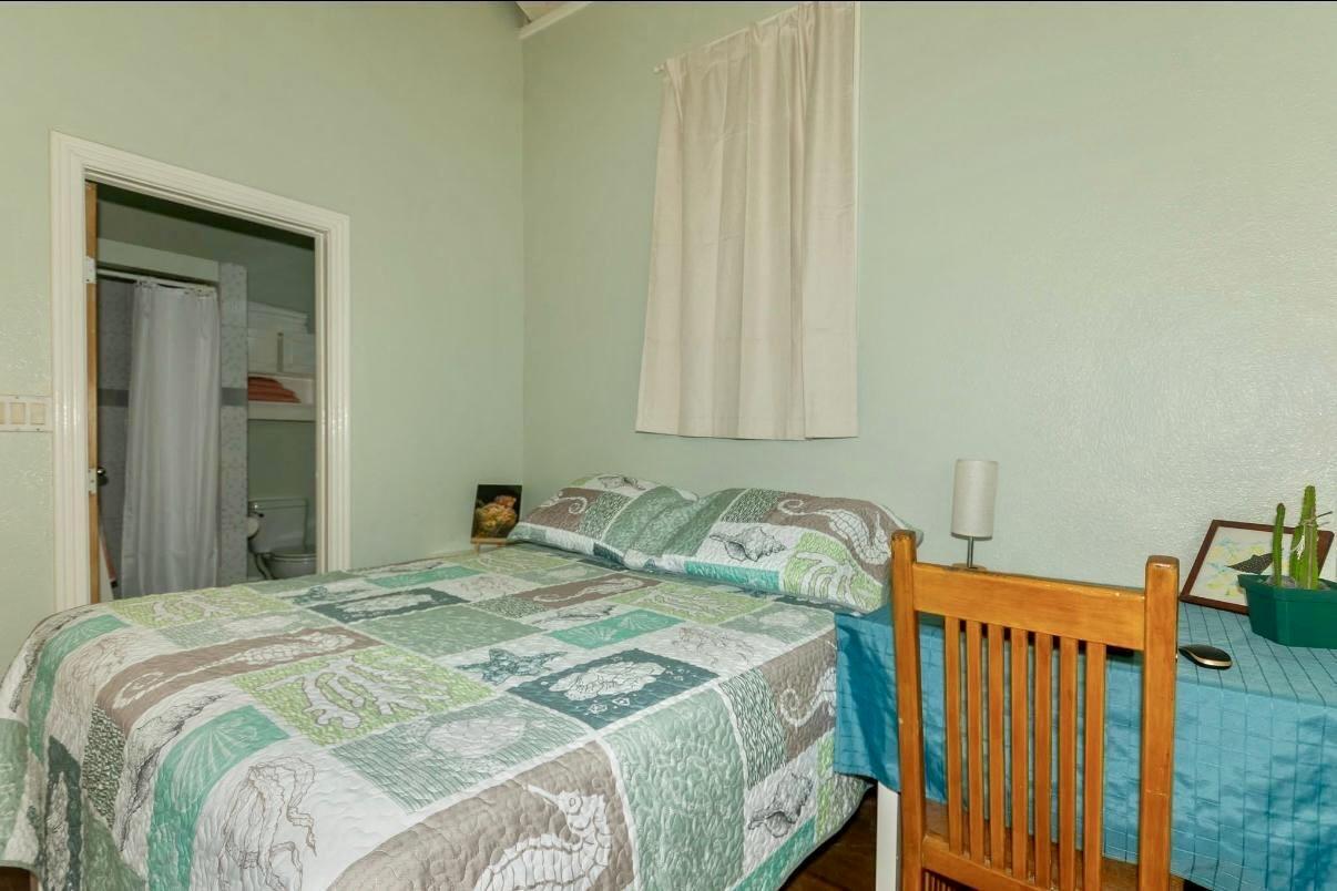 La Vista West Bay Home 4