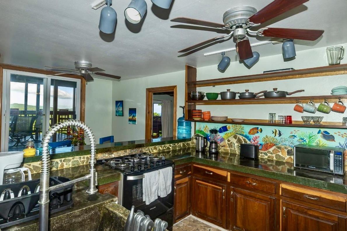 La Vista West Bay Home 5